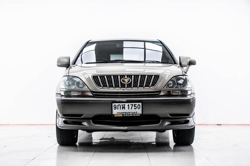 TOYOTA HARRIER 3.0 FOUR 2003 10
