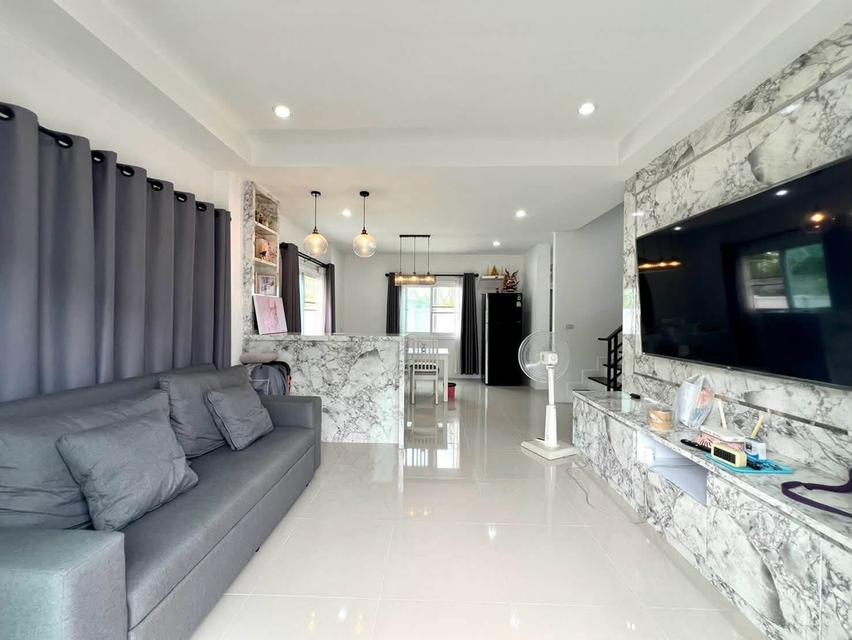 คุณาลัย พรีม บางบัวทอง (Kunalai Preem Bangbuathong) บ้านแฝด 38.8 ตร.ว. 4
