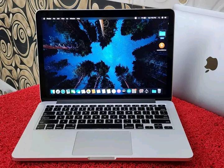 Apple / Macbook Pro สวยๆ