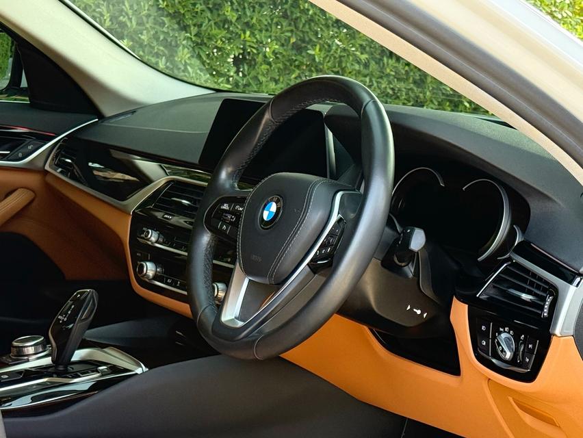 2020 BMW SERIES 5 G30 รถมือเดียวป้ายแดง รถออกศูนย์ BMW THAILAND รถวิ่งน้อยเพียง 80,000 กม เข้าศูนย์ตลอด รถไม่มีอุบัติเหตุครับ รูปที่ 10