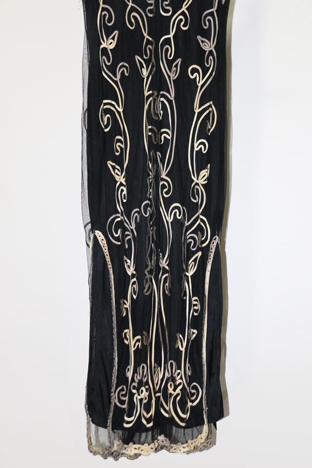 เดรสแม็กซี่ผ้าโปร่งปักลาย สไตล์แกสบี้ เดรส Gatsby Tulle Maxi Embroidered @SP049 9