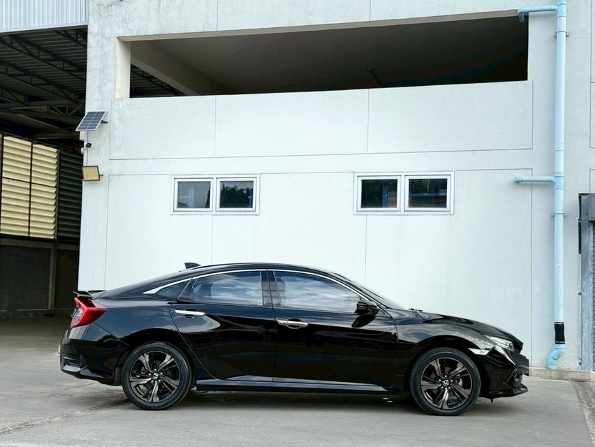 HONDA CIVIC 1.5 TURBO RS TOP 2019 MINOR CHANGE สีดำ FC-FK มือเดียวป้ายแดง  4