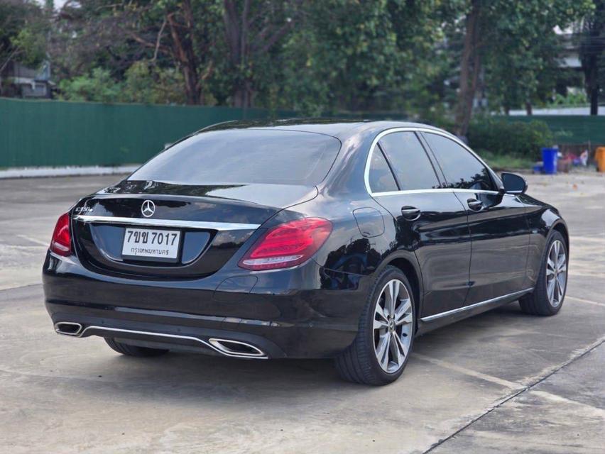 Mercedes-Benz C350e Avantgarde ปี 2018 สีดำ รถศูนย์ รถสวย พร้อมใช้งาน รูปที่ 7
