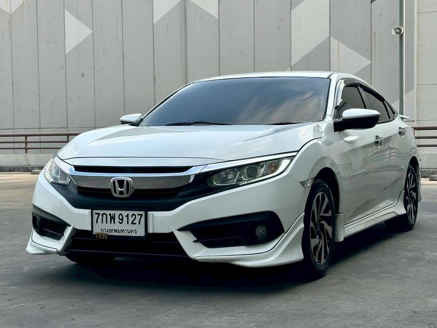 Honda Civic FC 1.8 EL Minor Change ปี 2018 สีขาวมุก