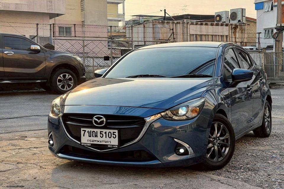 Mazda 2 1.3 Sport High plus (MNC) ปี 2018 สีน้ำเงิน