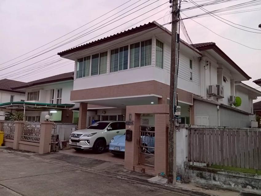 ขายบ้านเดี่ยว ชมเพลินริเวอร์ลอฟท์ ทางเข้าหมู่บ้านติดถนนใหญ่ 2