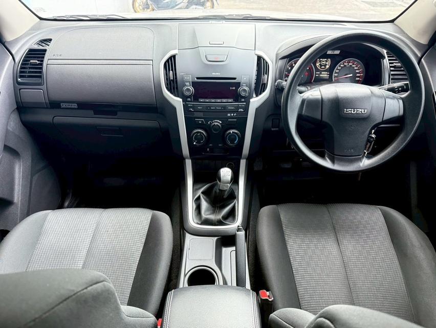  ISUZU D-MAX HI-LANDER CAB-4 1.9Ddi L 2018 เกียร์ธรรมดา ดีเซล มือเดียวป้ายแดง 6