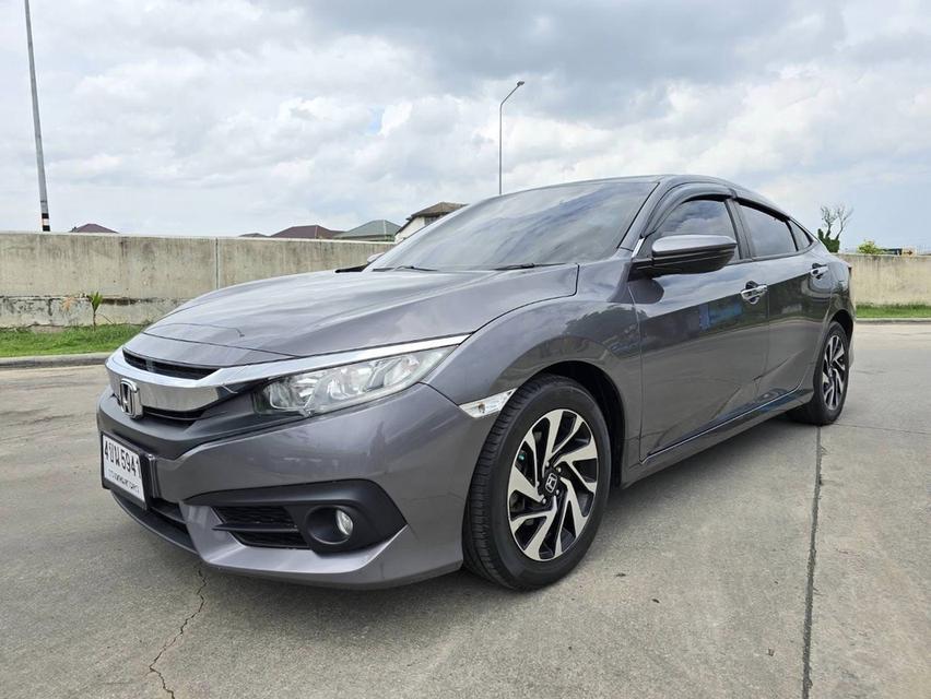 Honda Civic FC 1.8 EL ปี 2018  ไมล์แท้ 2