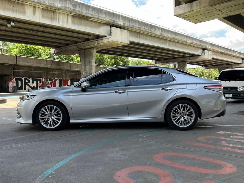 ขายรถ Toyota Camry 2.5G  ปี 2019 สีเทา เกียร์ออโต้ 7