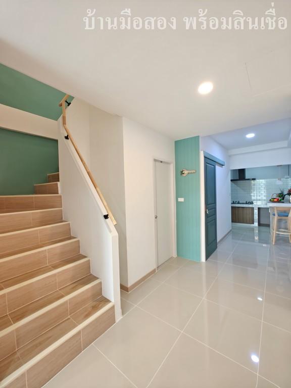 คัทลียาวิลล์ ลำลูกกา 11