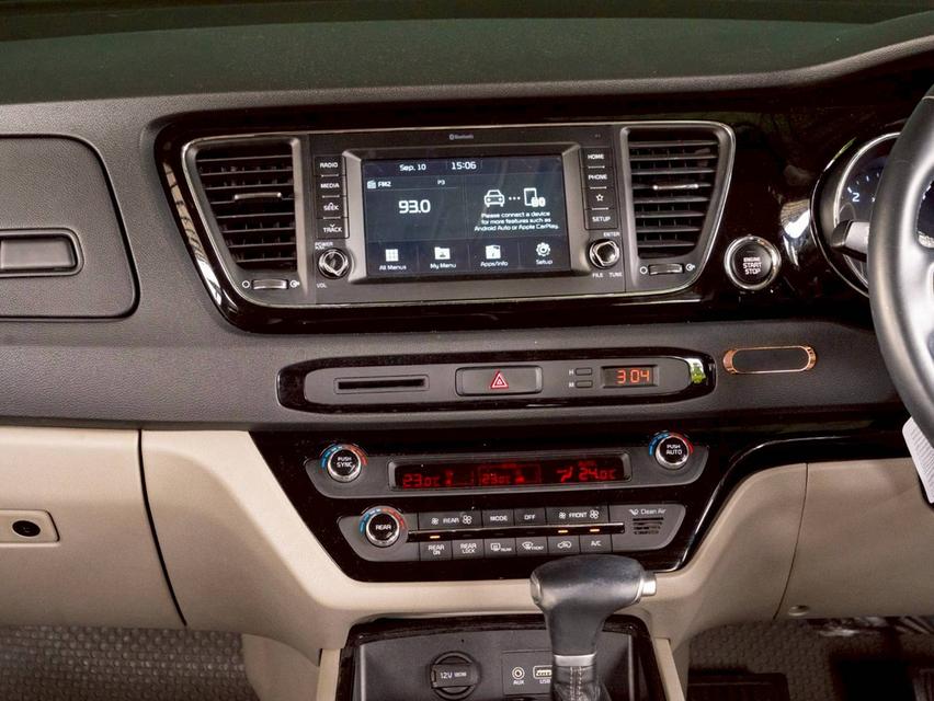 Kia Grand Canival 2.2 Limited 2020 จด 2021 19
