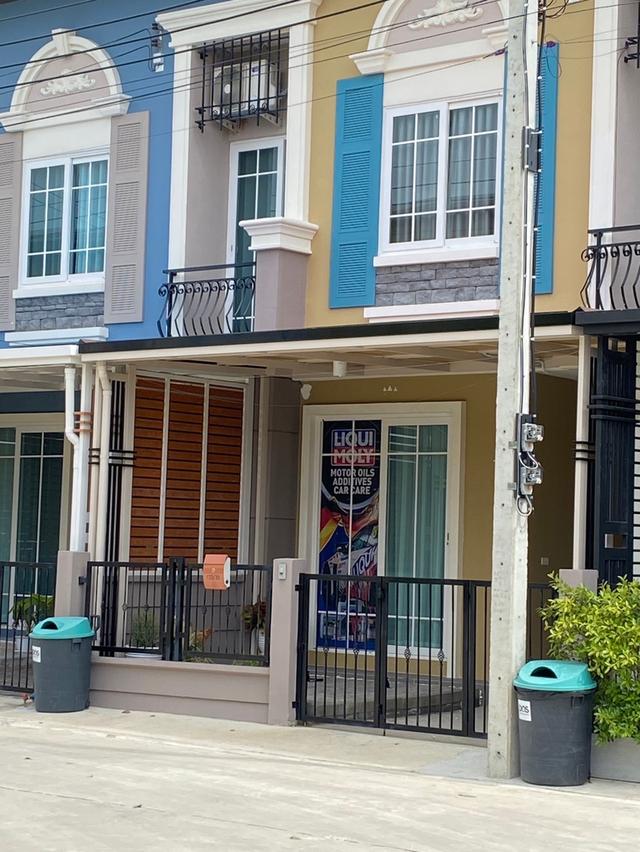 ขายทาวน์เฮ้าส์/ทาวน์โฮม โกลเด้น ทาวน์ บางนา กม.5 หลังเมก้า บางนา 1