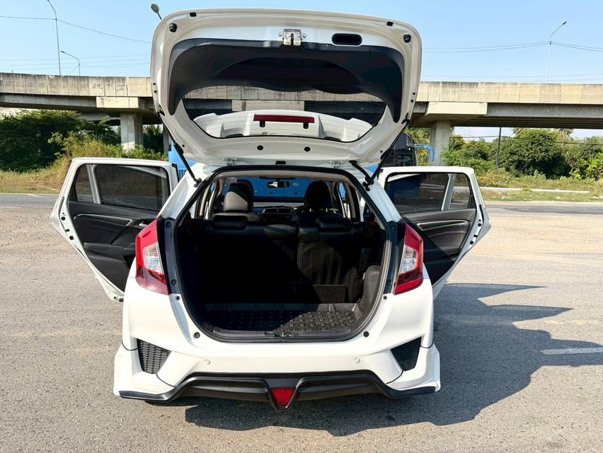Honda Jazz GK 1.5v ปี 2015 รูปที่ 8