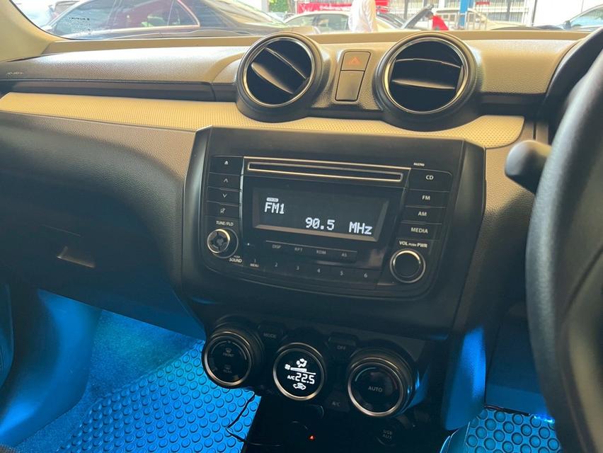 ขาย Suzuki Swift 1.2GL ปี22 7