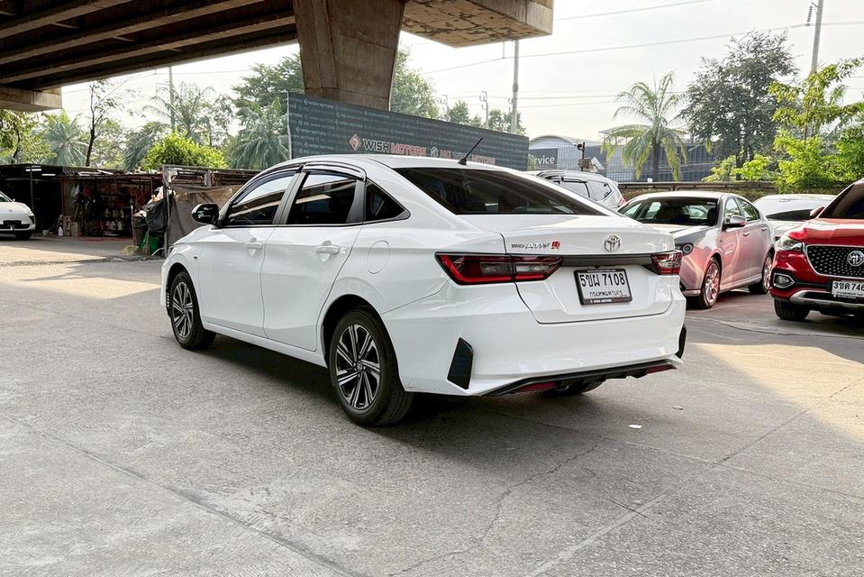 Toyota YARIS ATIV 1.2 Sport AT ปี 2024 รถสวยมือเดียว ไมล์น้อย 7