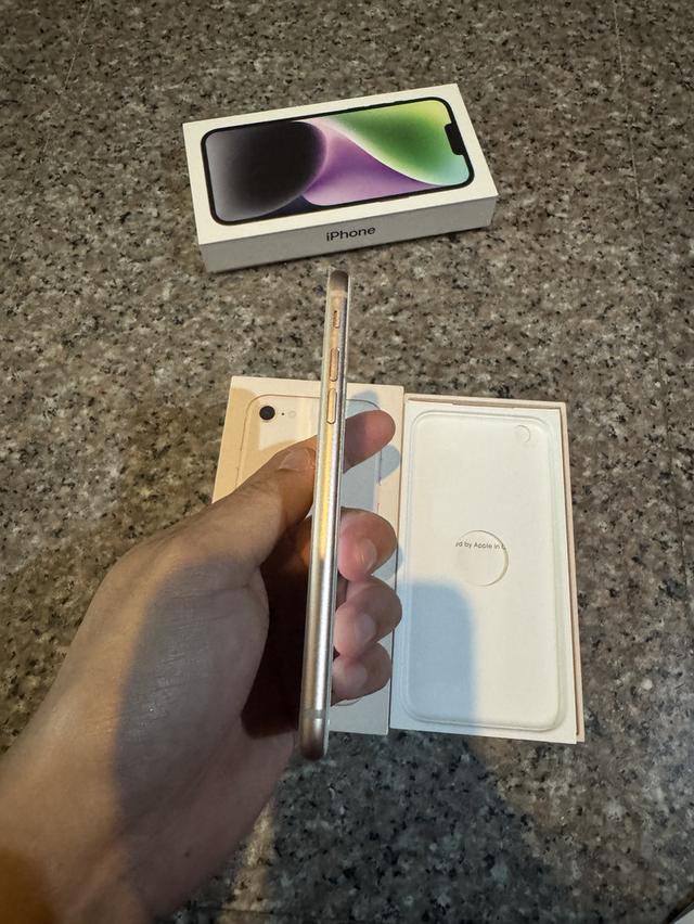 ขายไอโฟน8สีGold64กิ๊กสูนTrueมีกล่องใบเสร็จยังอยู่ครบๆไร้รอยตกใช้งานดีทุกๆฟังชั่นถูกมากๆๆ 6