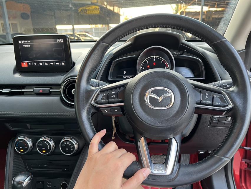 ปี 2019 MAZDA 2 ดีเซล ตัวท็อป รถมือเดียว ใหม่กริ๊บ มี BOOKSERVICE 10