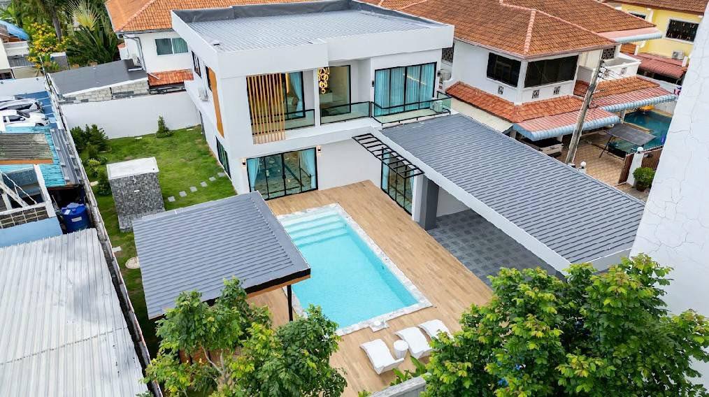 For sale luxury pool villa style modern Pattaya Thepprasit 19.9 million 2