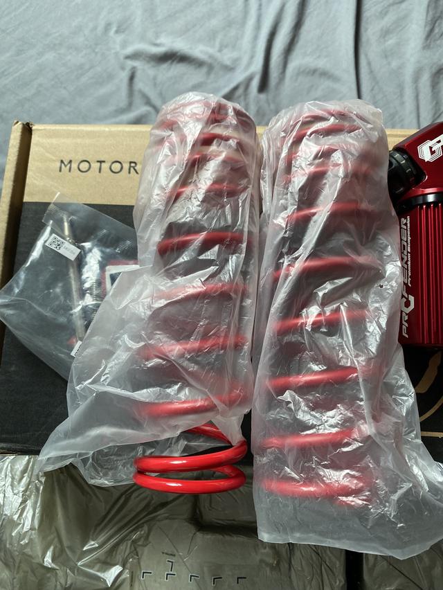 โช๊ค profender x pcx160 สูง365 สีแดงครบกล่อง รูปย่อยที่ 2