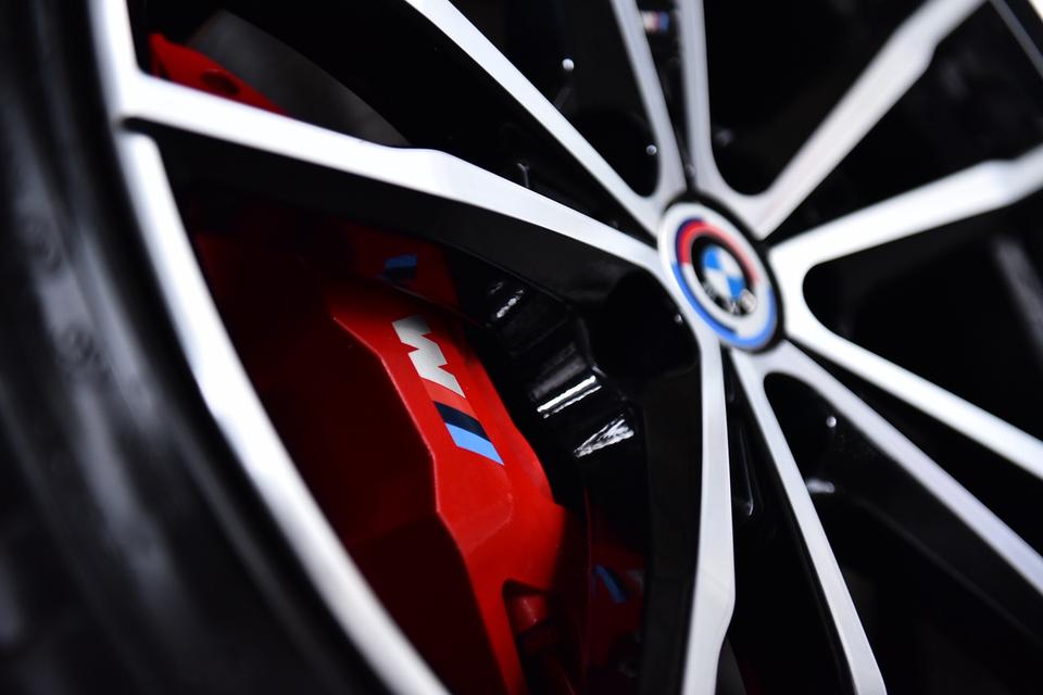 2023 BMW 330e M Sport Plug-in Hybrid G20 LCI🎖️ รูปที่ 8