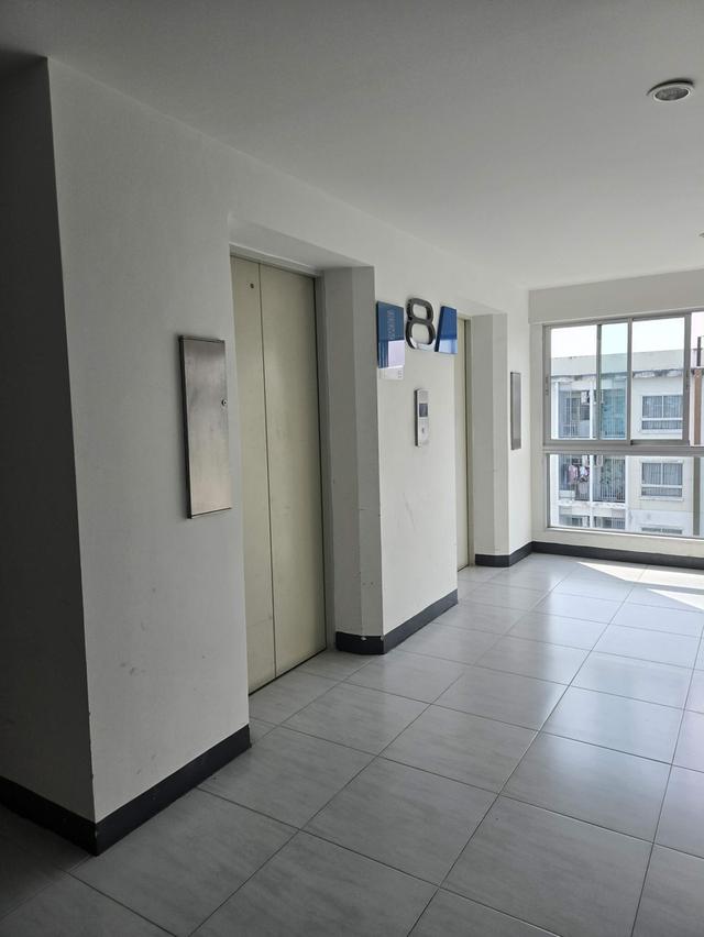 ขาย คอนโด เดอะ คิทท์ พลัส พหลโยธิน – คูคต - ขายห้องพร้อมผู้เช่า 1.25 ล้านบาท (ค่าโอนคนละครึ่ง) *** บาทหมดสัญญา ธ.ค.69*** รายละเอียด - ชั้น 8 อาคาร A 1