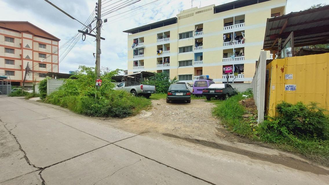 ขายอาคารพาณิชย์ 3.5 ชั้น ปรีดีพนมยงค์ (N.733) 16