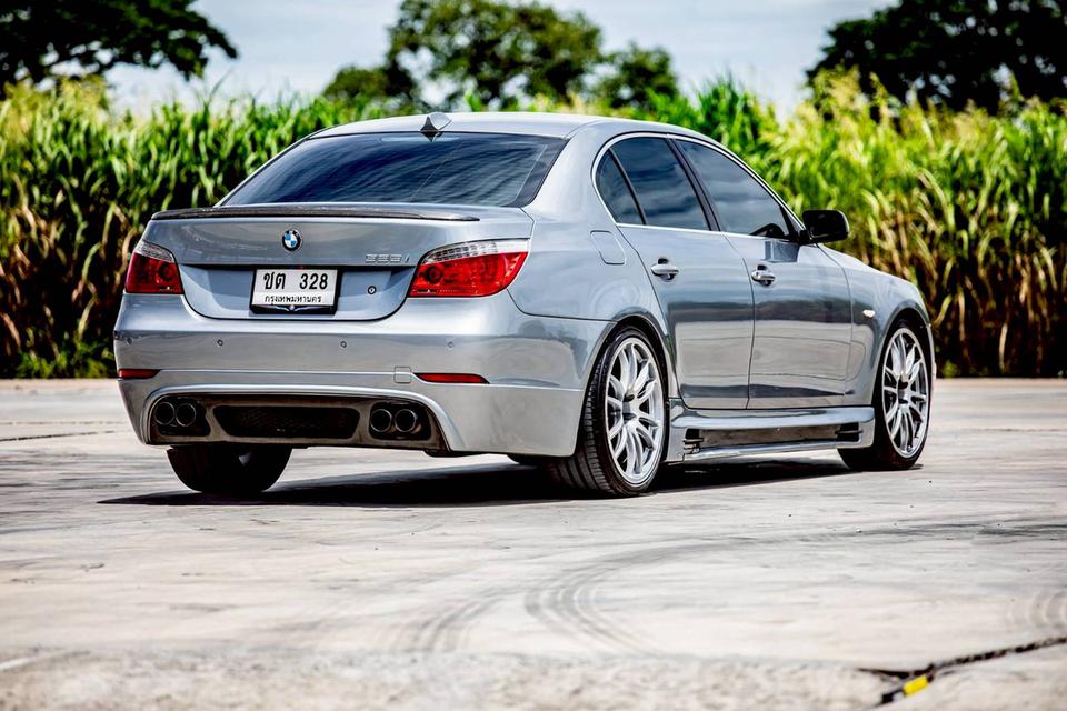Bmw 525i ปี 2008 สีเทา สวยสภาพดี  5