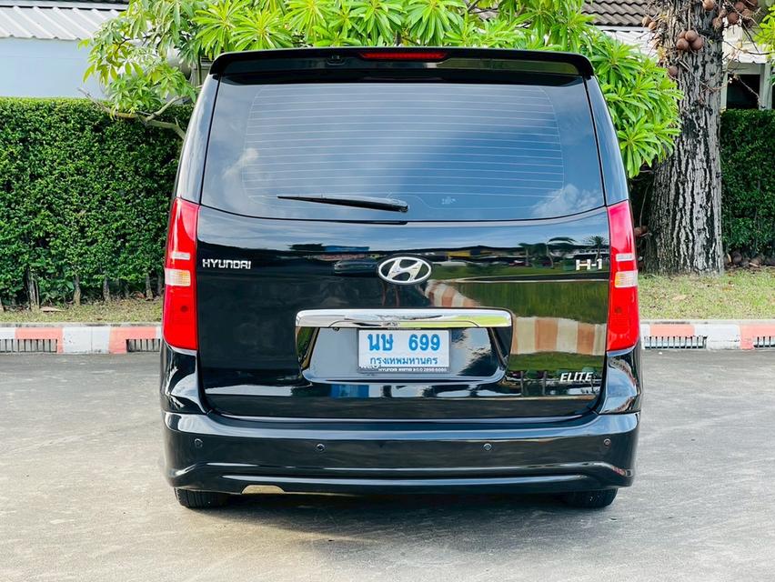 HYUNDAI H-1 2.5 ELITE ปี 2017 13