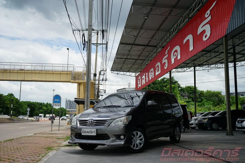 2013 TOYOTA INNOVA 2.0V