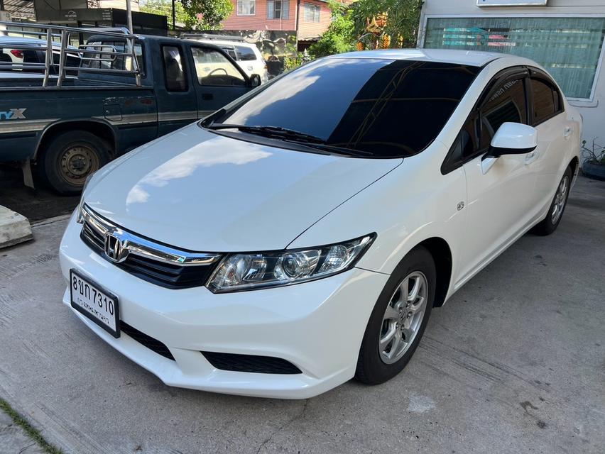 HONDA CIVIC 2012 1.8S ออโต้ สีขาว รถบ้านมือเดียว เข้าศูนย์ตลอด