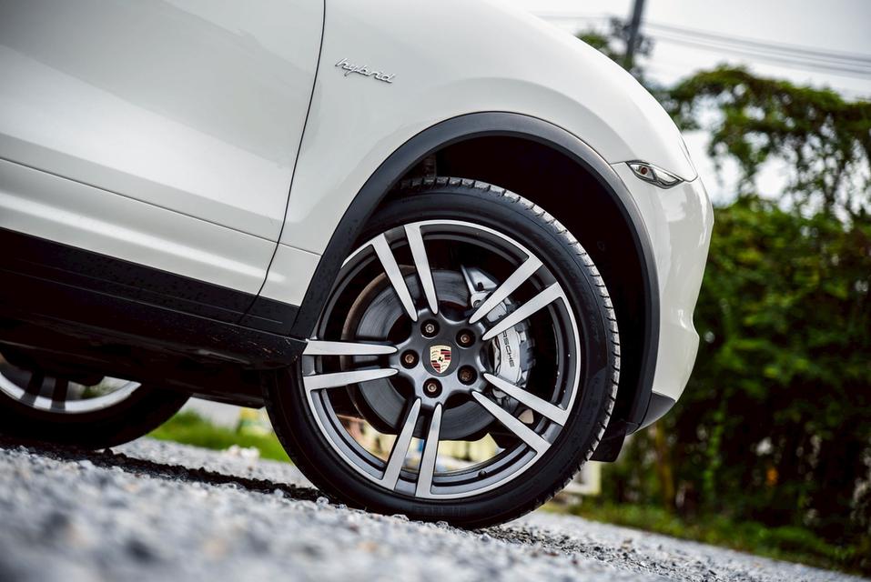รหัสรถ CBL6721 Porsche Cayenne S 3.0 Hybrid AT 2013 9