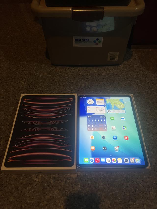 ขายiPadPro12.9 M2 สีดำ256กิ๊กยกกล่องไร้รอยจอสวยกริปหายากใช้งานดดีถูกๆ