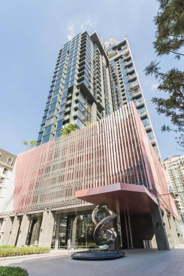 ขายคอนโดหรู Laviq Sukhumvit 57 ห้องพร้อมเข้าอยู่ 18