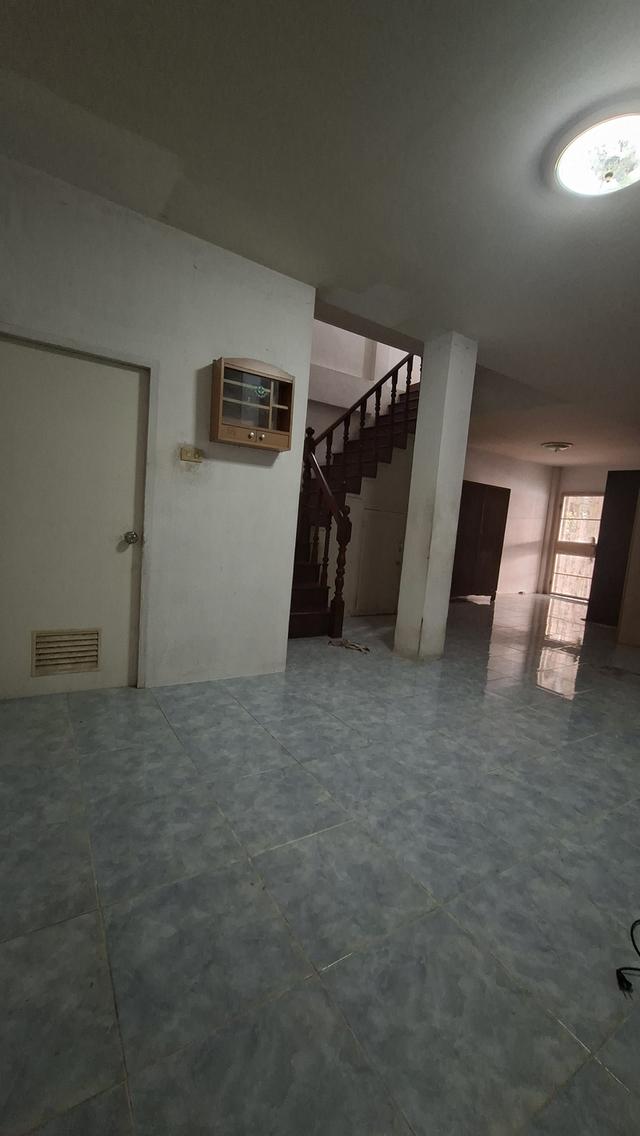 บ้านมือสอง ทาวน์เฮาส์มือสอง 12