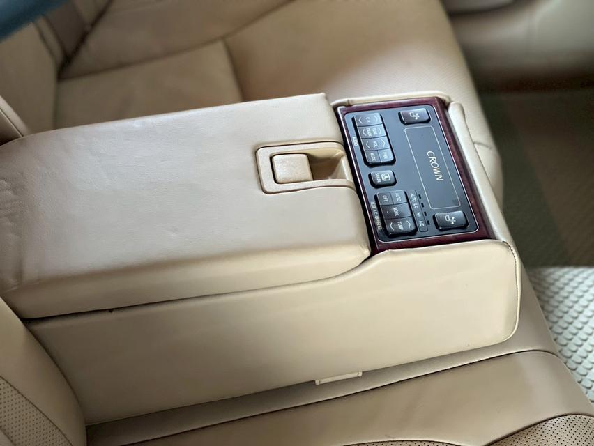 TOYOTA CROWN 2.5 ROYAL SALOON ปี 2009 โฉม ปี07-12 สีเทา เกียร์ออโต้ รูปที่ 16