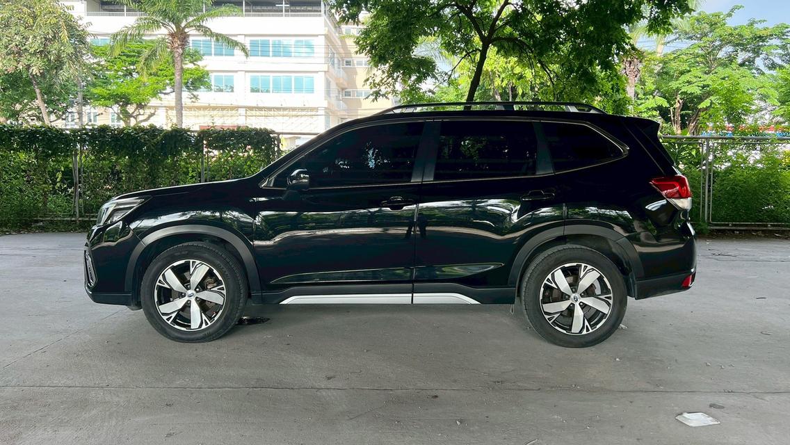Subaru Forester 2.0i-P AWD AT ปี 2019  รถสวยมือเดียว ฟรีดาวน์ พร้อมใช้งาน 8