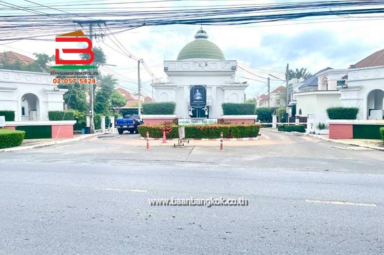 บ้านเดี่ยว การ์เด้นวิลล่า เดอะโฟร์ซีซั่น ลำลูกกา-คลอง 3 เนื้อที่ 54.4 ตร.ว (ใกล้ตลาดดีดีมาเช่) ถนนรังสิต-นครนายก ตำบลลาดสวาย อำเภอลำลูกกา จังหวัดปทุมธ 10