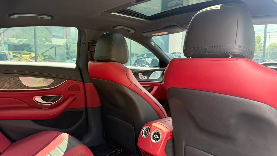2025 Benz Cls220d AMG Premium Milage 15,XXX KM รูปที่ 10