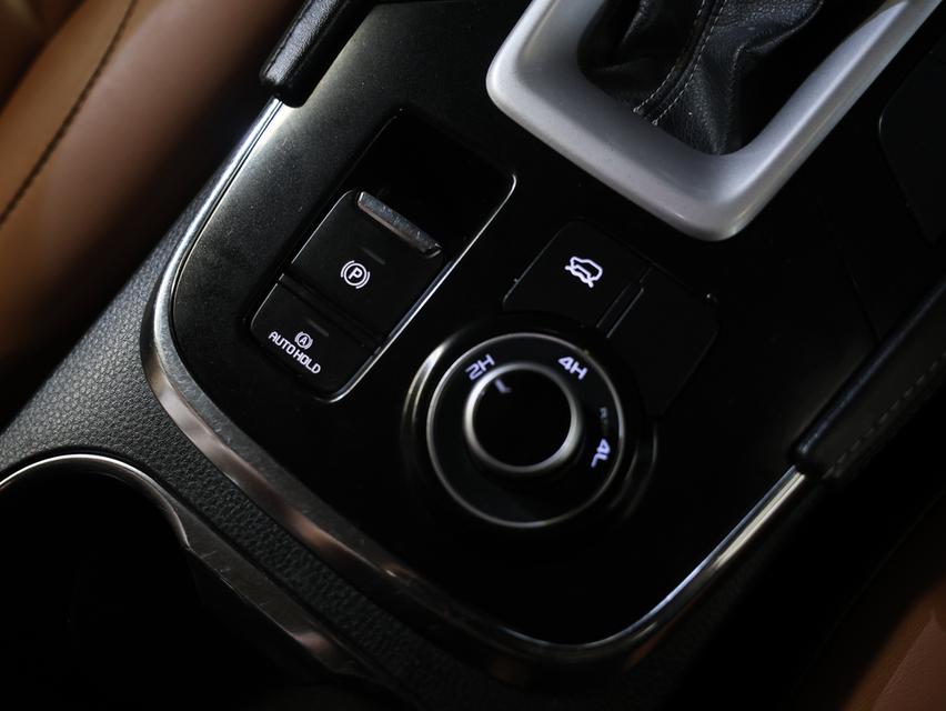 2022 Isuzu MU-X 3.0 (ปี 20-26) Ultimate 4WD SUV AT รูปที่ 3