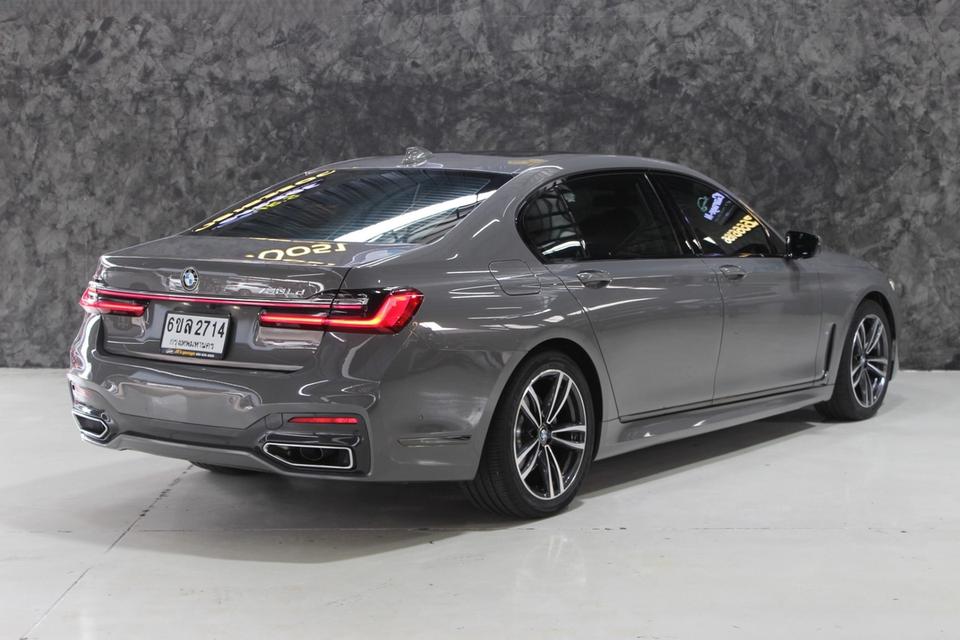 รหัสรถ JRS2714 BMW Series 730Ld Big Nose  M Sport 2020  5