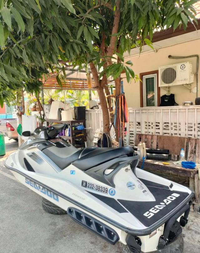 เรือเจ็ทสกี Sea-Doo GTX 155 4