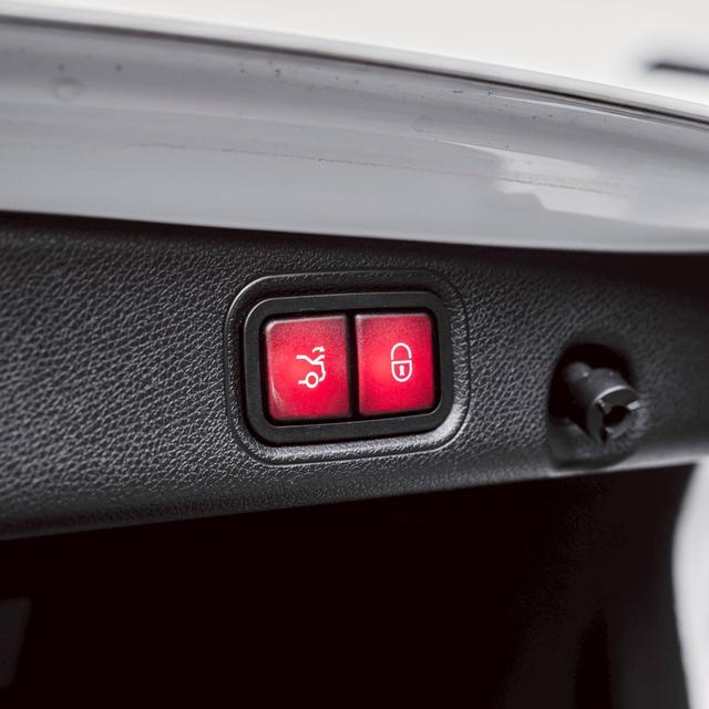 รหัสรถ 67GG8139 Mercedes Benz w213 E350e AMG Dynamic 2019 14