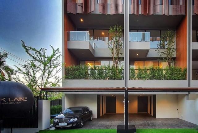 ขายให้เช่า ทาวน์โฮม 4 ชั้น โครงการ เดอะ พาร์ค เลน สุขุมวิท 105 The Park Lane Sukhumvit 105 ซอยลาซาล 24 7