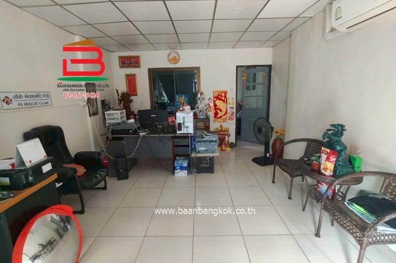 ทาวน์เฮ้าส์ พัธนชัย สายไหม 34 (ใกล้ตลาดเอซี) เนื้อที่ 17 ตรว. แขวงสายไหม เขตสายไหม 4