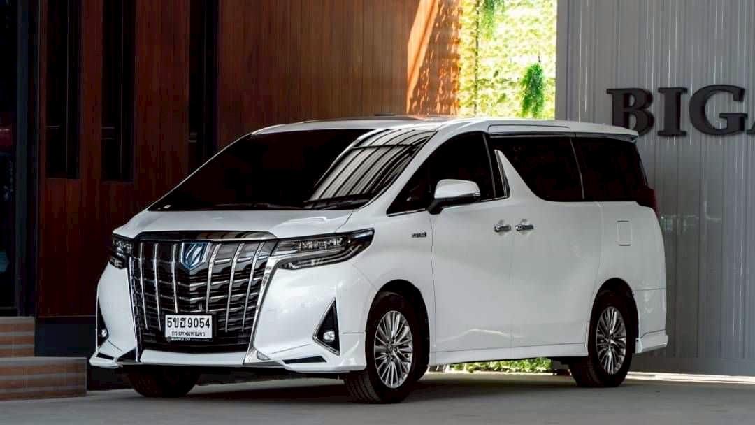 รหัสรถ BAC9054 🚘 TOYOTA ALPHARD 2.5 HYBRID GF PACKAGE 4WD MNC ปี 2018 สีขาวสุดหรู 🏁