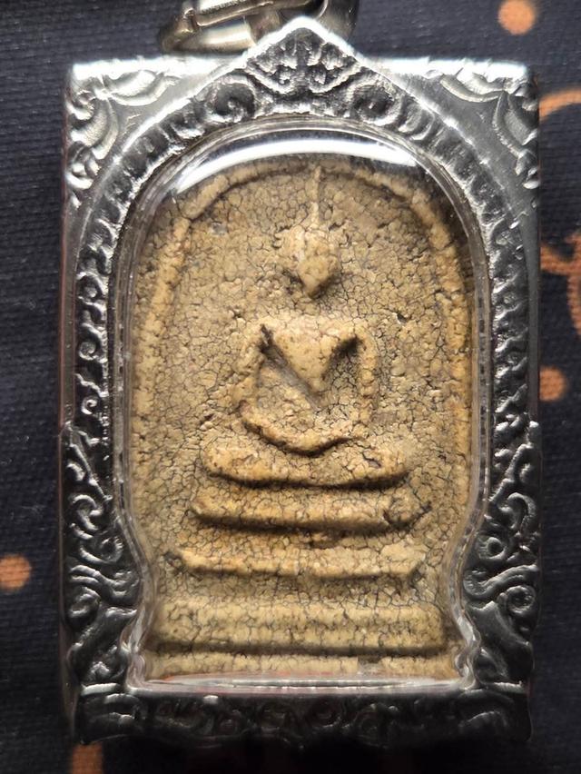 พระสมเด็จพิมพ์ใหญ่ เนื้อดาเก่าๆ