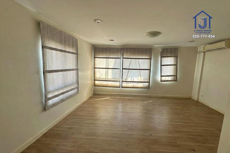 ขายโฮมออฟฟิศ 4 ชั้น พรีเมี่ยม เพลส นวลจันทร์ 50 หลังมุม ใกล้ทางด่วนรามอินทรา–อาจณรงค์ 9