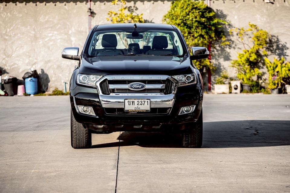 Ford Ranger 2.2  Hi-Lander Double Cab 4x4 เกียร์ ธรรมดา ปี2017