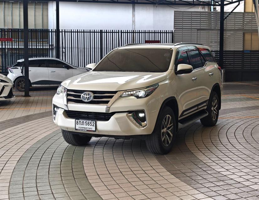 Toyota Fortuner 2.4 V 4WD āļāļĩ 2019