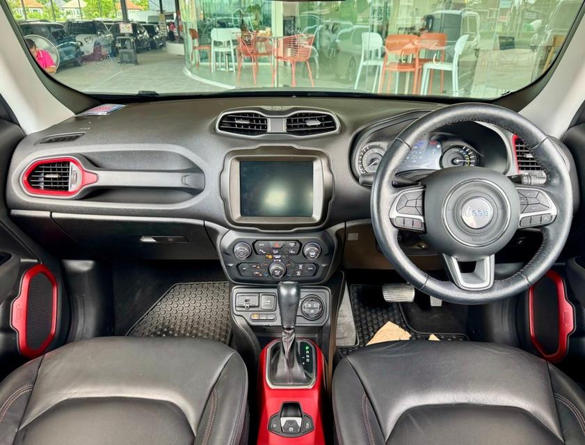 ขาย Jeep Renegade 1.3Phev ปี21 4